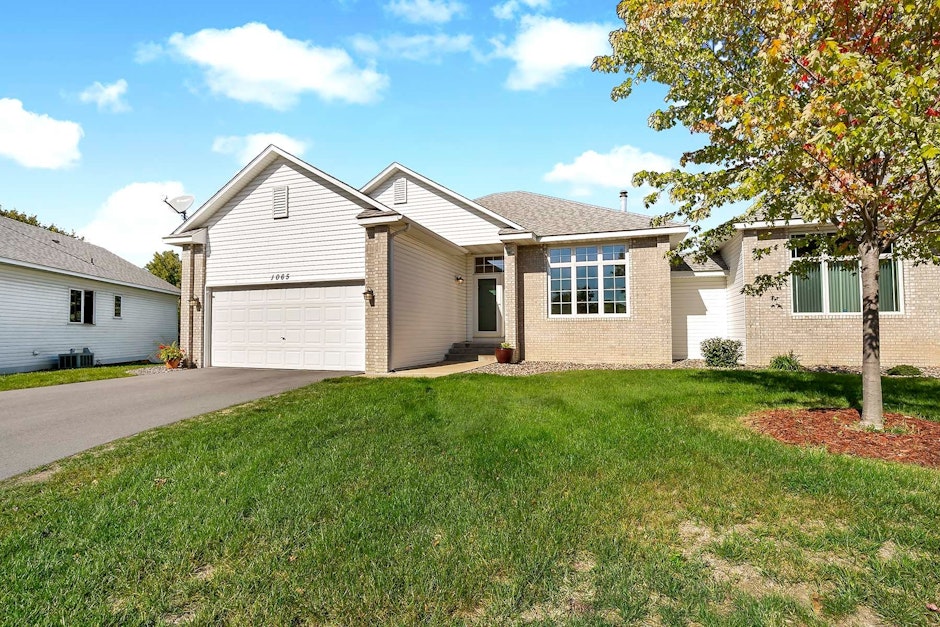 1065 Lilac Court, Shakopee, MN 55379, Presented by Kathy Ziemke, ReMax Advantage Plus. Powered